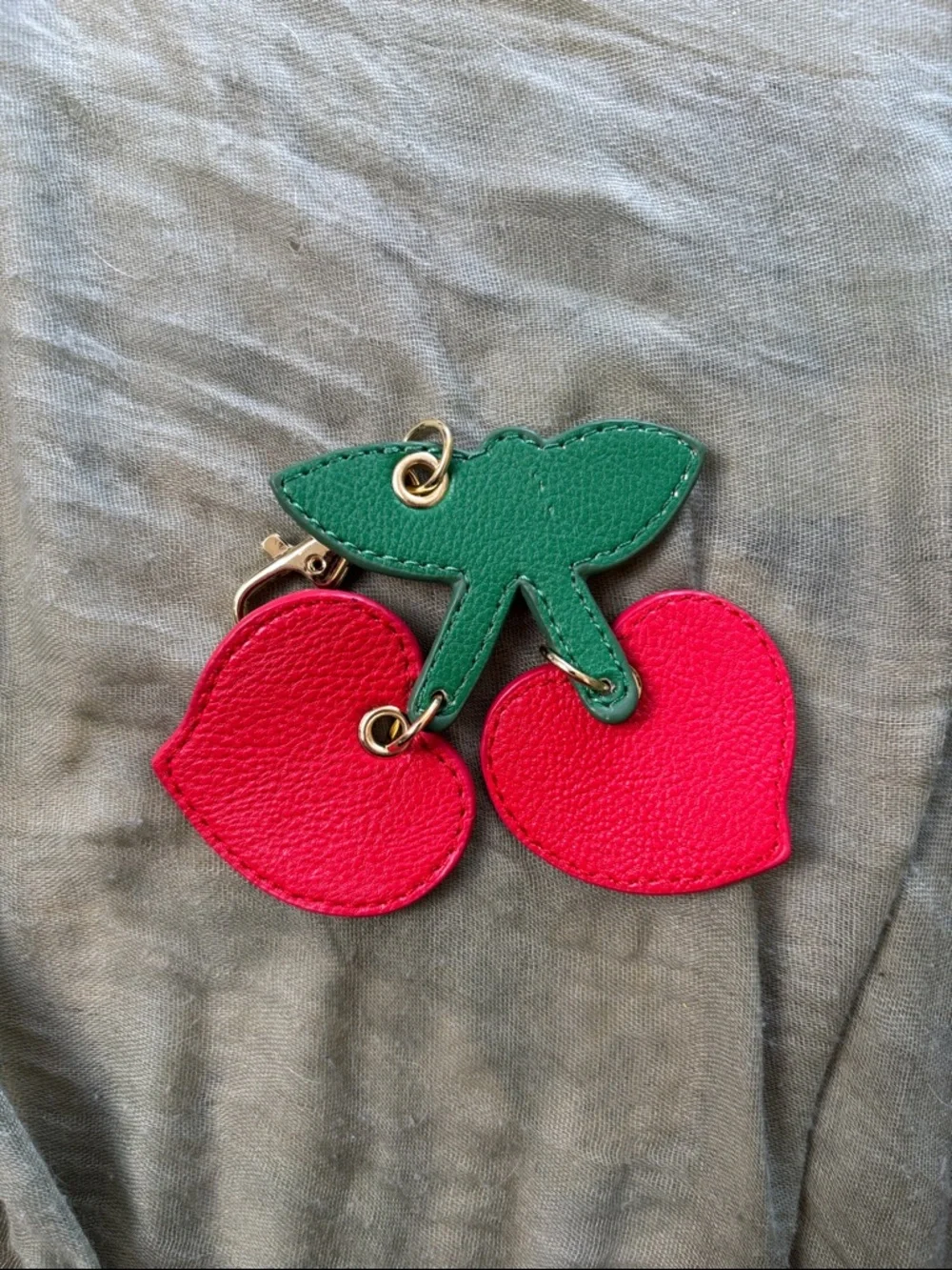 Vintage Betsey Johnson Red Cherry Bag Charm with Green Leaf & Gold Hardware - Picture 2 of 5